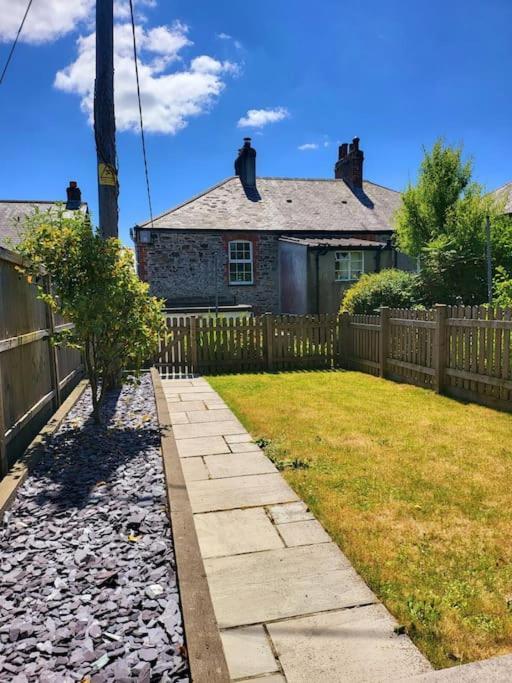8 Duke Street - Launceston Cornwall Exterior foto